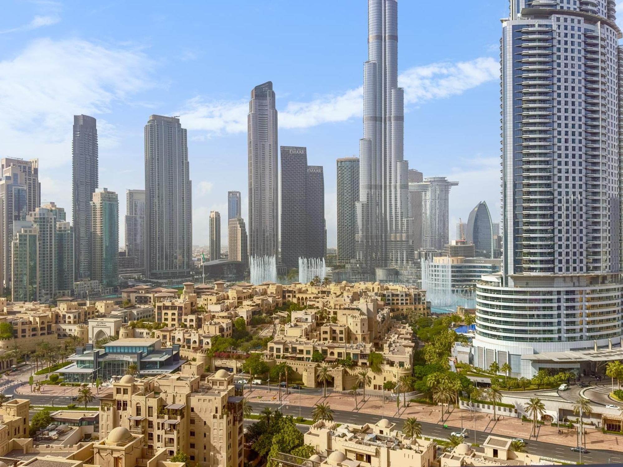 View In And Burj Khalifa View - 2 Bedroom - 3 Beds Apartment Dubai