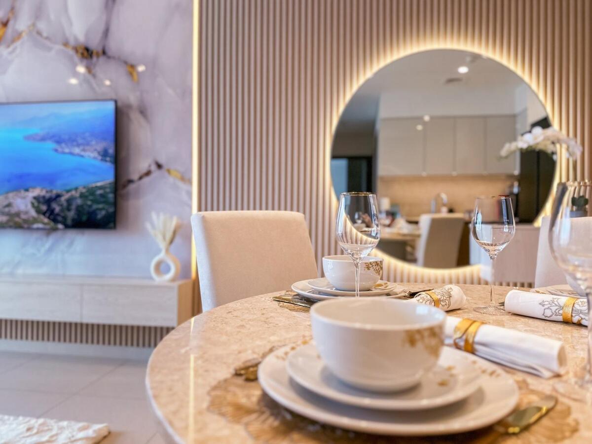 View In And Burj Khalifa View - 2 Bedroom - 3 Beds Appartement